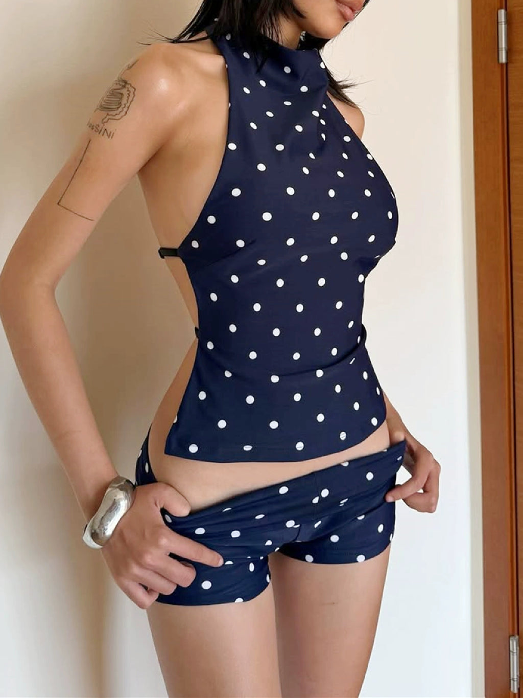 Polka dot cut-out backless halterneck top + shorts two-piece set of summer new pure desire fashion versatile suit