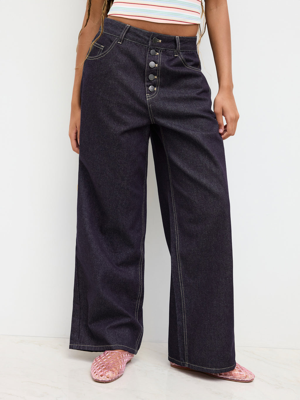 Mid-Rise Buttoned Wide-Leg Denim Pants