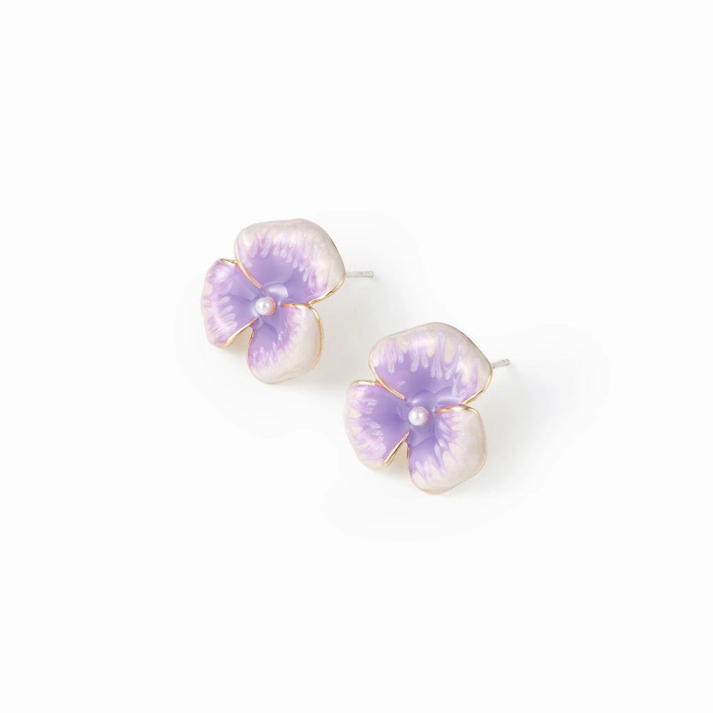 Imitation pearl decorative floral stud earrings