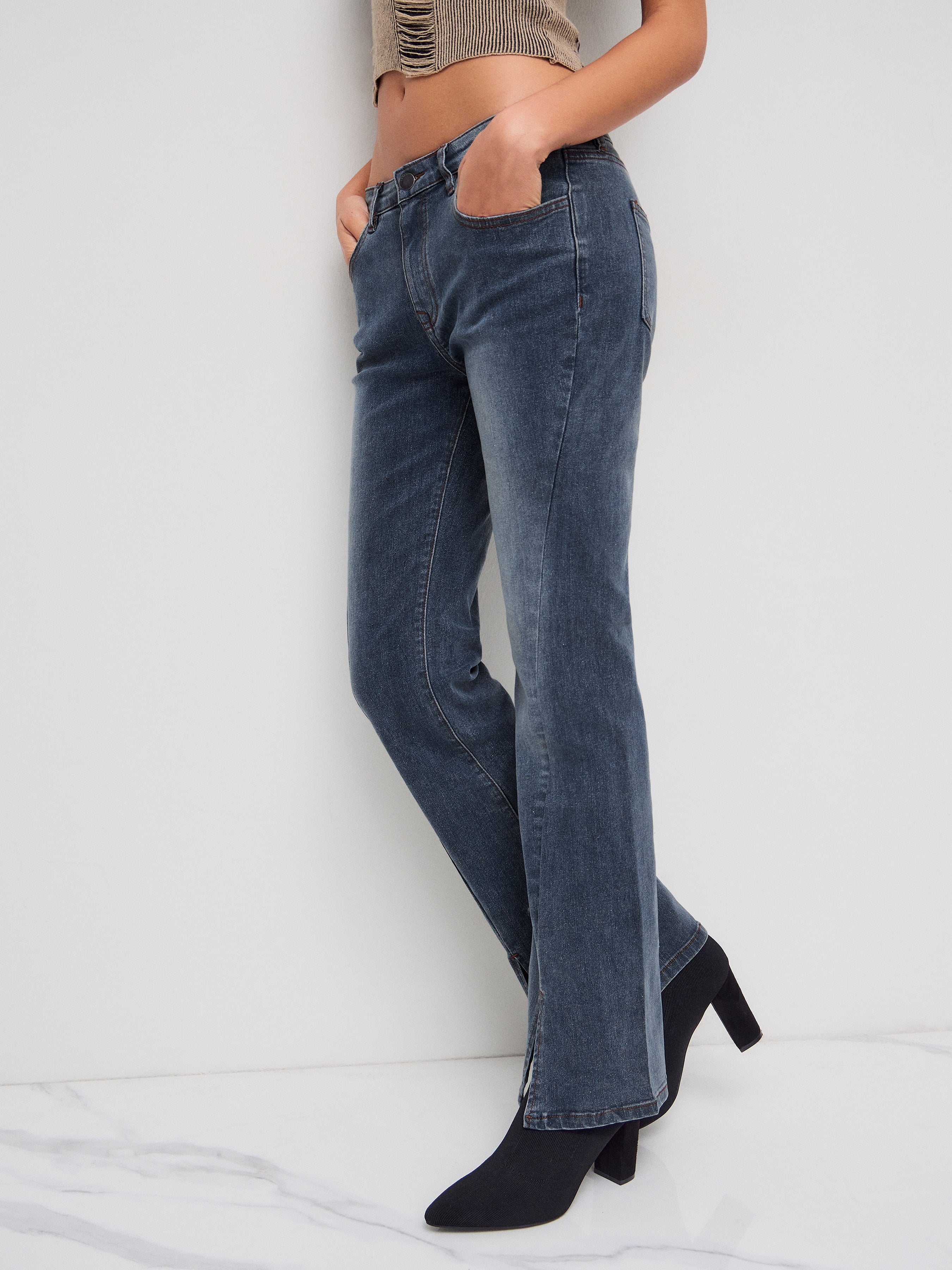 High Stretch Low Rise Slit Flared Jeans
