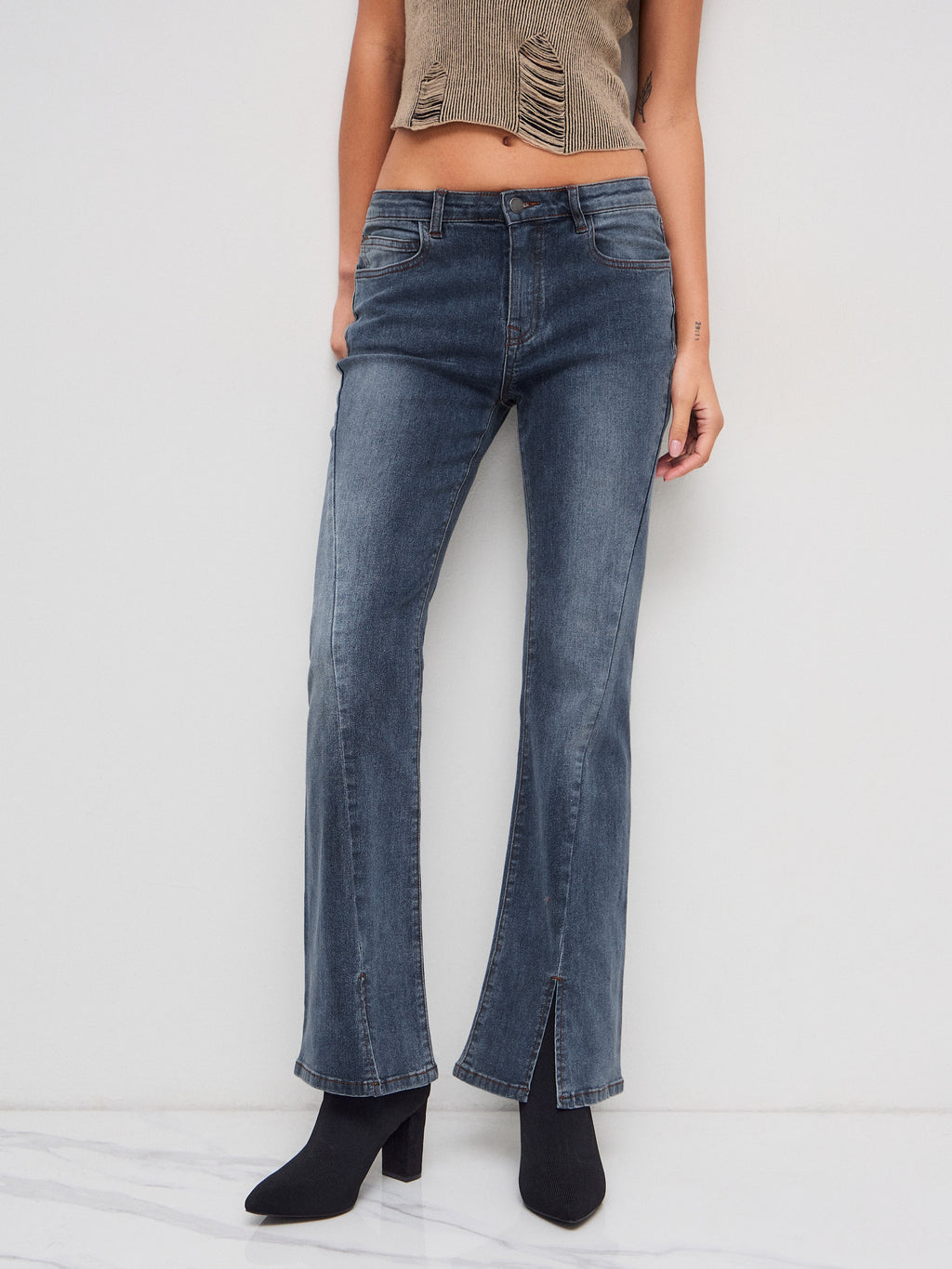 High Stretch Low Rise Slit Flared Jeans