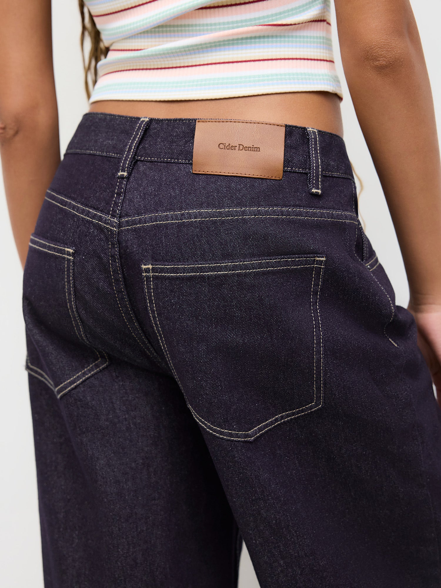 Mid-Rise Buttoned Wide-Leg Denim Pants